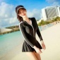 **保守泳衣女长袖运动钢托连体裙式水母衣温泉大码潜水服冲浪服
